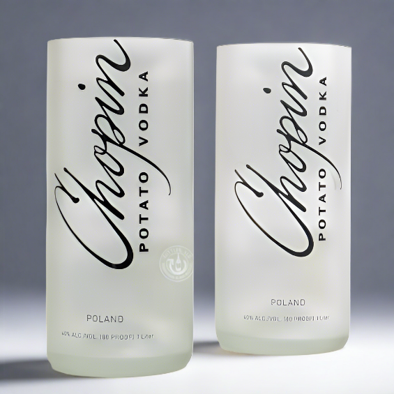 Chopin Vokda Bottle 20oz Glass Set