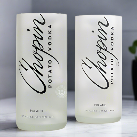 Chopin Vokda Bottle 20oz Glass Set