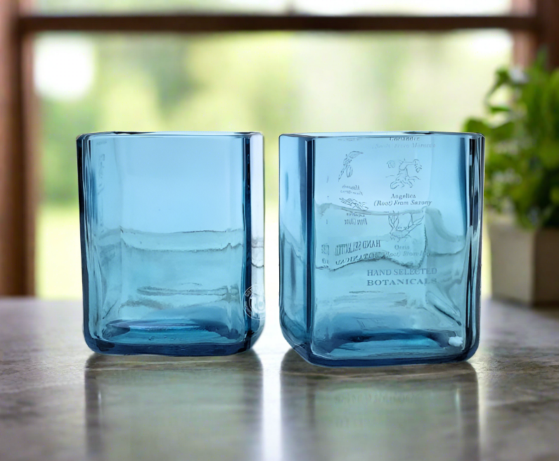 Bombay Sapphire Gin Bottle 14oz Glass Set